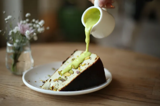 Fıstıklı San Sebastian cheesecake